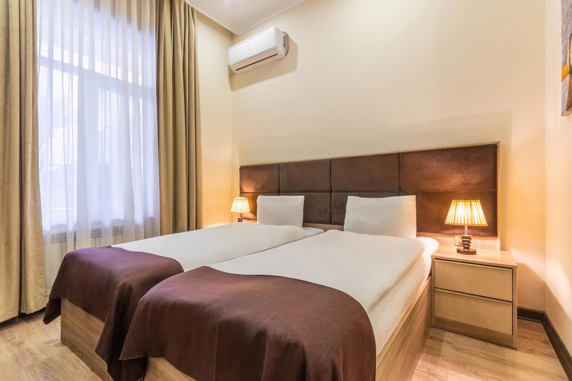 Deluxe Hotel Baku Bagian luar foto
