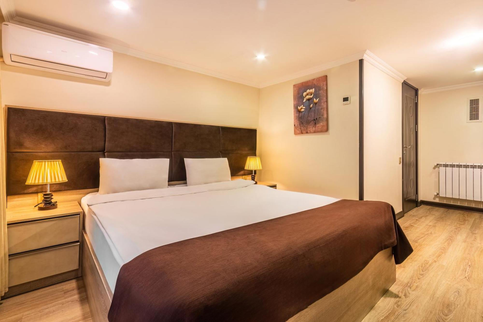 Deluxe Hotel Baku Bagian luar foto