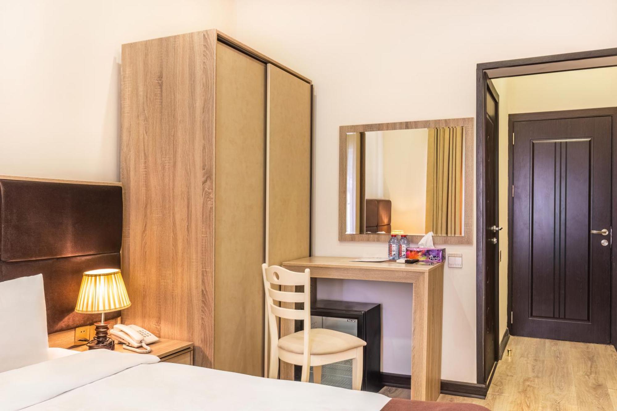 Deluxe Hotel Baku Bagian luar foto